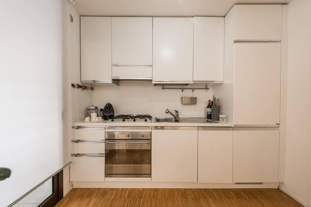 New Cosy Apartment Near To Petruzzelli Theatre Bari Ngoại thất bức ảnh